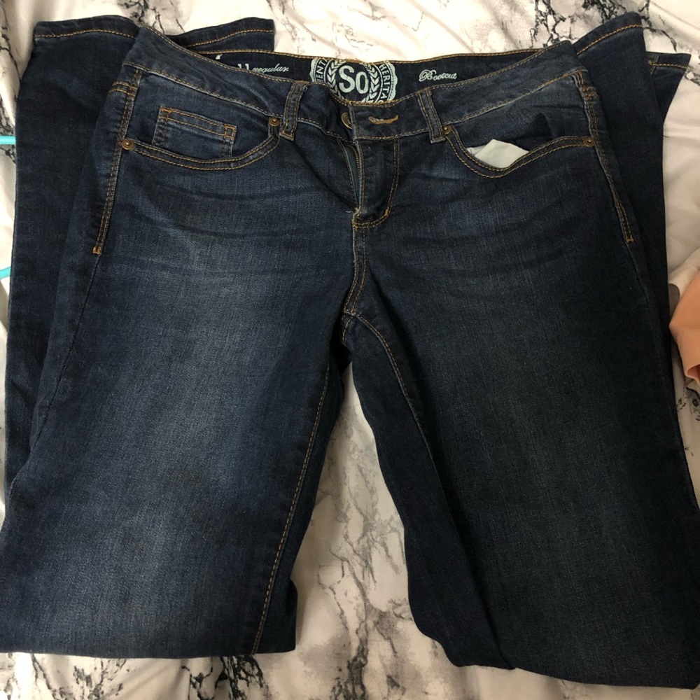 Boot cut jeans